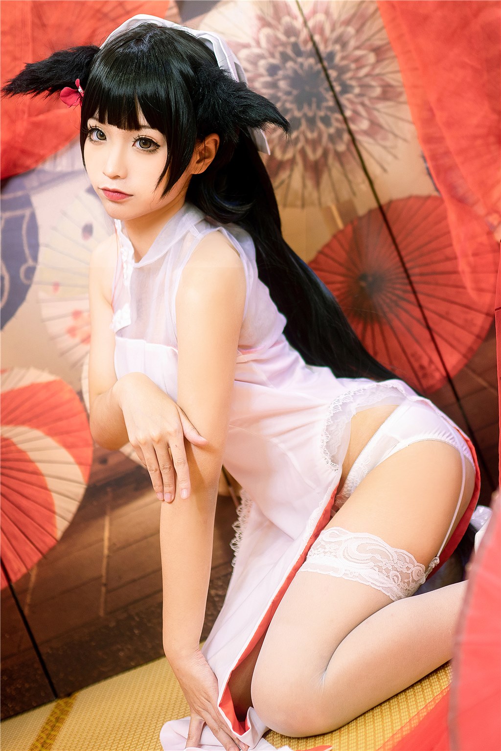 黑料吃瓜网特刊：后台视频中那段模糊亲密镜头，让人遐想无限，heiliao.su吃瓜网站